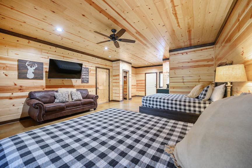The Retreat Round! 16 chances- One amazing retreat spot!